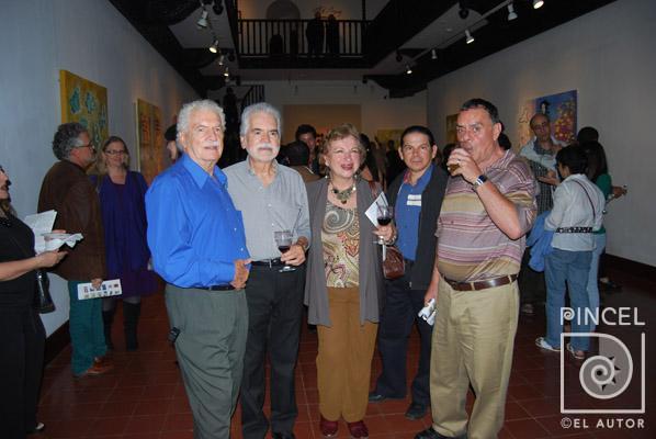 Grupo de artistas en la exposición de Otto Apuy. Trayecto 1974-2011 por Apuy, Otto. García, Rafael Angel (Felo). Poveda, Carlos. Soto, Zulay.