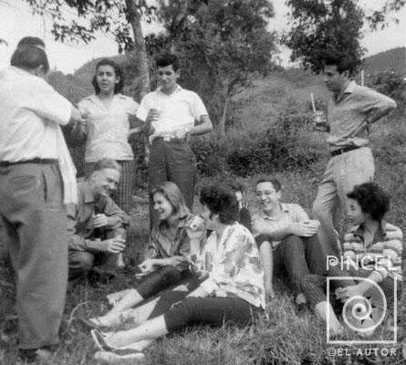 Paseo a "Palomo" Cartago. Despedida del IV año por Escuela Nacional de Bellas Artes. Romero, Sonia. Amighetti, Francisco. López Escarré, José Luis.