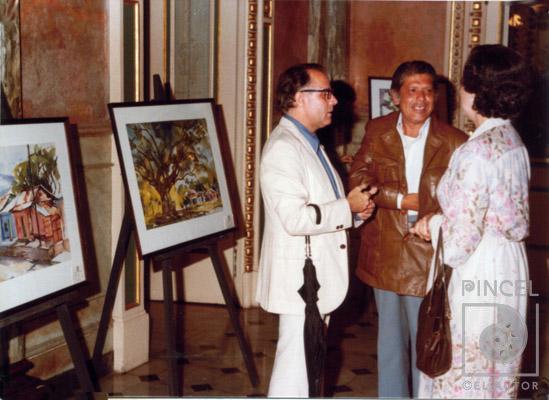 Margarita Gómez conversando con Luis Daell y Ricardo Ulloa por Gómez, Margarita. Daell, Luis. Ulloa Barrenechea, Ricardo