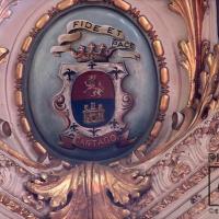 Escudo de la provincia de Cartago en el Teatro Nacional por Chinchilla, Antolín. Teatro Nacional