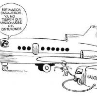 Escasea combustible de avión por Díaz, Hugo