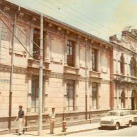 Ángulo sureste de la antigua Biblioteca Nacional por Documental. Patrimonio Arquitectónico