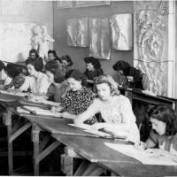 Salón de clase De la Escuela de Bellas Artes por Escuela Nacional de Bellas Artes. Fournier, Cristina