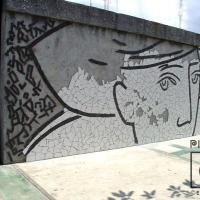 Mural Sumergidos en el tiempo, sin terminar en el año 2007 (detalle 1) por Fernández, Lola