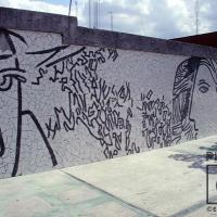 Mural Sumergidos en el tiempo sin terminar en el año 2007 (detalle 2) por Fernández, Lola