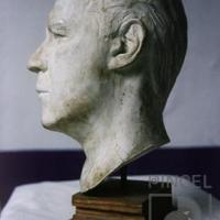 Estudio para autorretrato (de lado). Hernán González por González, Hernán