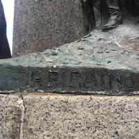 Monumento a Juan Rafael Mora Porras (detalle firma del autor) por Piraino, Pietro (extranjero). Patrimonio cultural escultórico