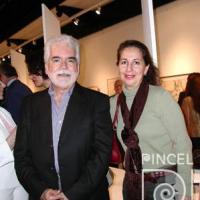 Fotografía  de Carlos Poveda y Rosella Matamoros en exposición MAC por Poveda, Carlos.