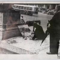 Quico pintando en la calle por Quirós, Teodorico