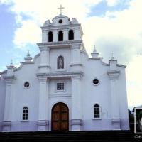 Iglesia de San Rafael de Escazú por Quirós, Teodorico