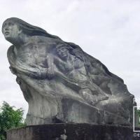 Monumento a  los héroes caídos de la Guerra Civil de 1948 por Umaña, Luis