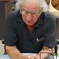 Fotografía de Néstor Zeledón en su taller por Zeledón Guzmán, Néstor